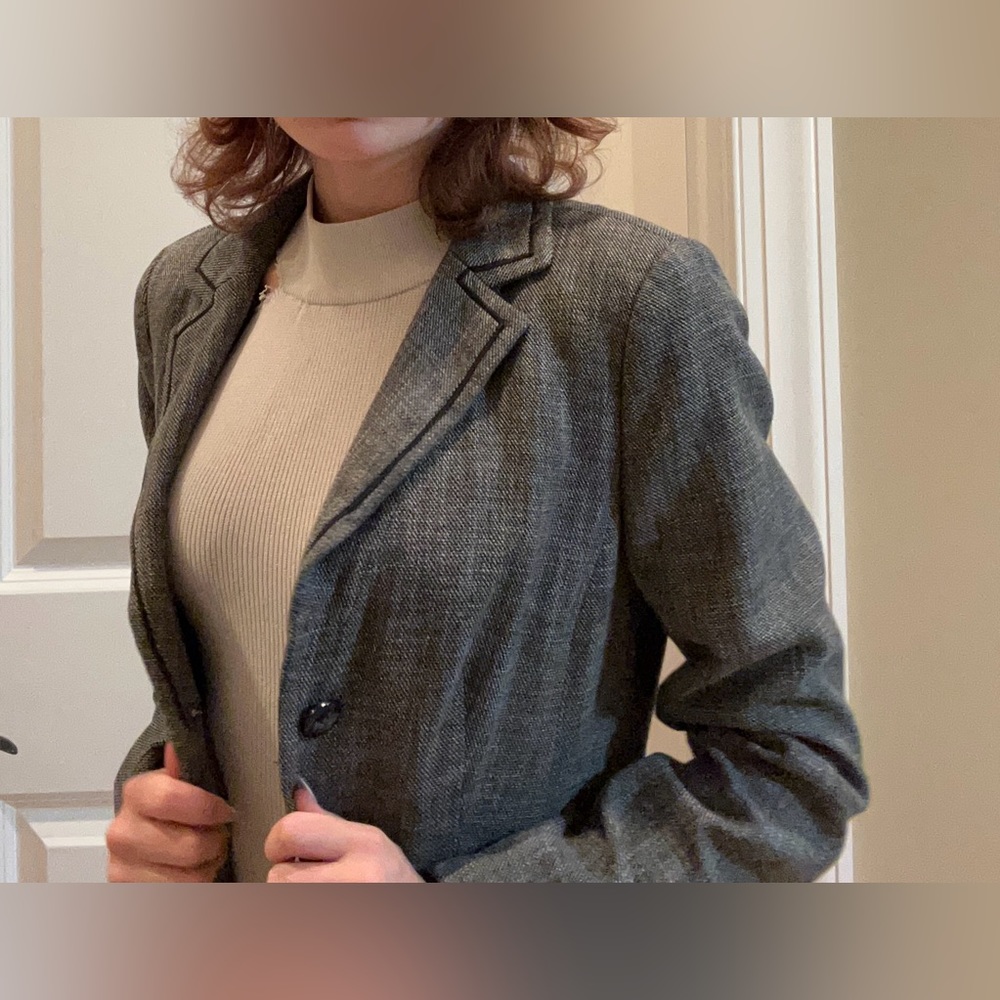 Semantiks Womens Black and Grey Blazer